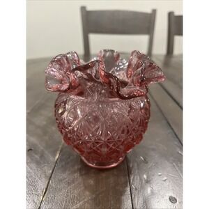 Vtg‎ Fenton Art Glass Cranberry Pink Ruffled Daisy Button Rose Bowl Vase 4.75"